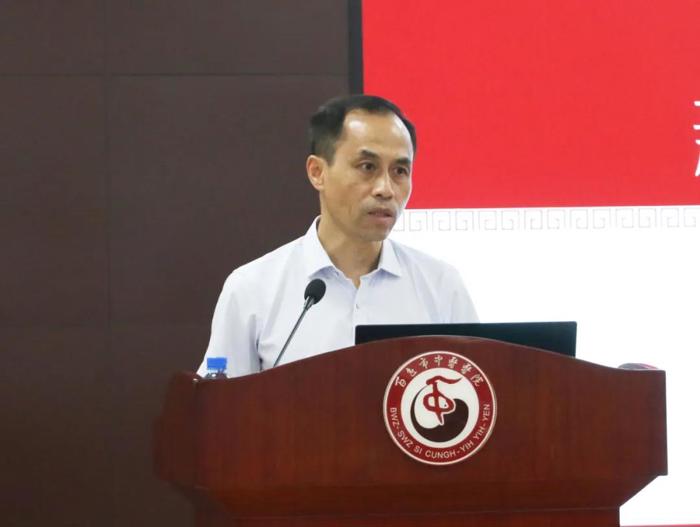 百色市中医医院党委召开疫情防控工作专题会议